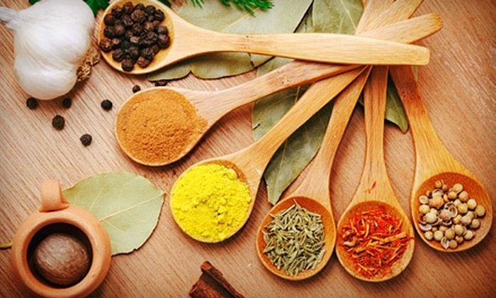 How to save money on organic spices | why should you buy organic spices | Organic spices on a budget