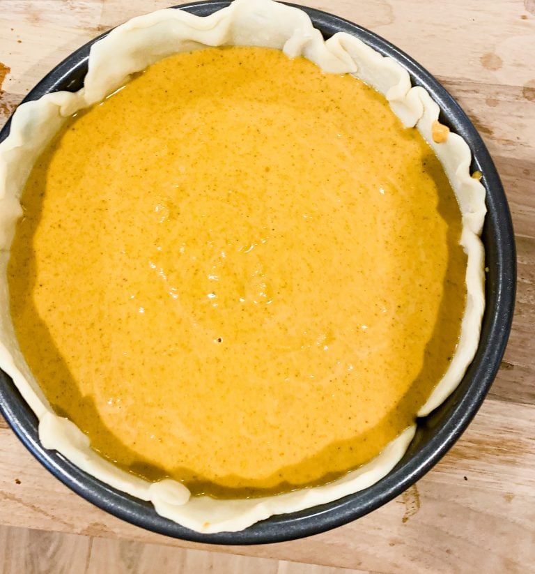 Make ahead pumpkin pie | pumpkin pie make ahead of time | thanksgiving make ahead pumpkin pie | pumpkin pie condensed milk